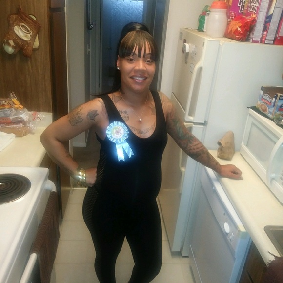 Meet your Posher, Tiffany - Picture 1 of 1